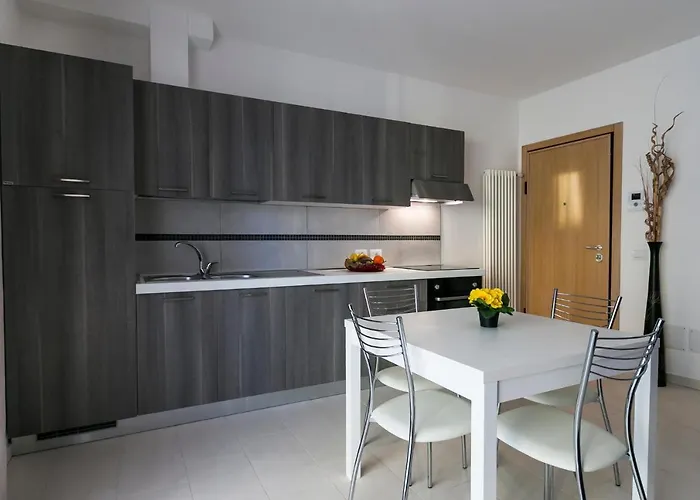 Residenza Riva Azzurra شقة فندقية 3*