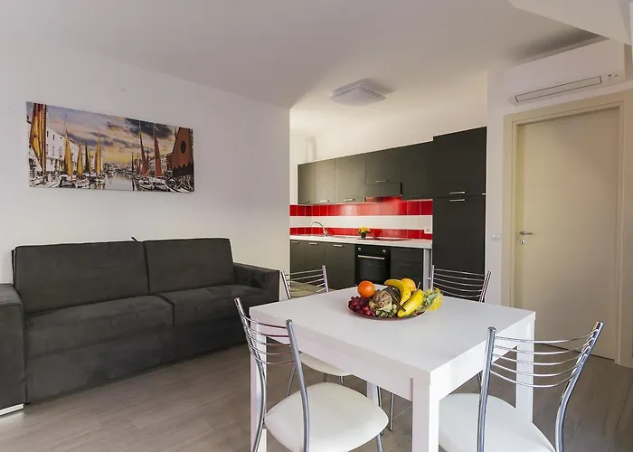 Residenza Riva Azzurra Apartmanhotel 3*